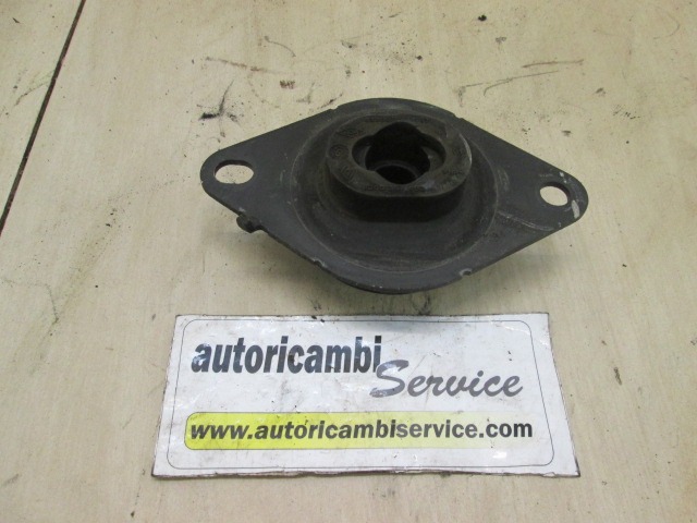 NOSILCI MOTORJA/DRUGO OEM N. 8200357462 ORIGINAL REZERVNI DEL RENAULT ESPACE / GRAND ESPACE JK0/1 MK4 (05/2003 - 08/2006) DIESEL LETNIK 2005