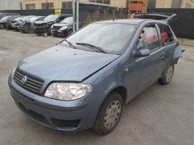 FIAT PUNTO 1.2 B 44KW 5M 3P (2005) RICAMBI IN MAGAZZINO