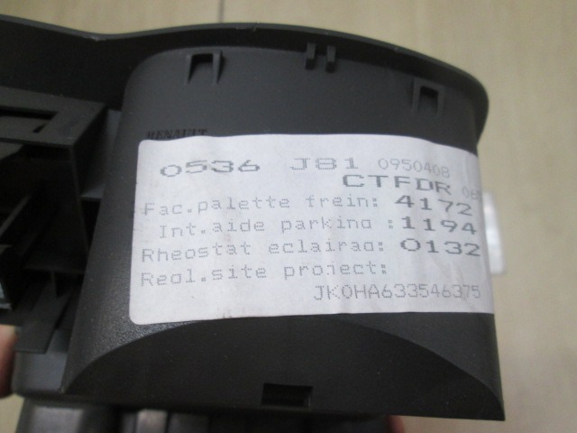 MONTA?NI DELI /  ARMATURNE PLOSCE SPODNJI OEM N. 950408 ORIGINAL REZERVNI DEL RENAULT ESPACE / GRAND ESPACE JK0/1 MK4 (05/2003 - 08/2006) DIESEL LETNIK 2005