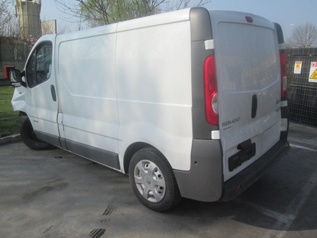 RENAULT TRAFIC 2.0 D 84KW 6M 2P (2014) RICAMBI IN MAGAZZINO