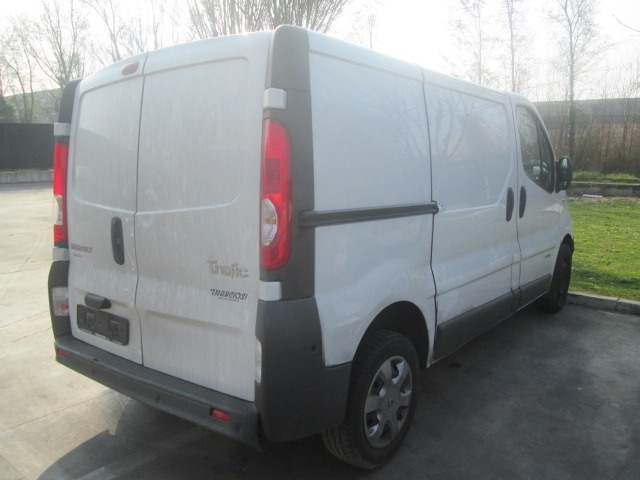 RENAULT TRAFIC 2.0 D 6M 84KW (2014) RICAMBI IN MAGAZZINO