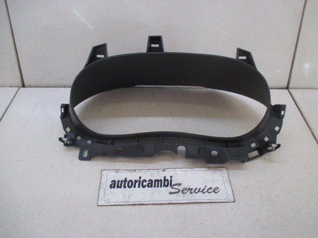 ARMATURNA PLO?CA OEM N. 681012166R ORIGINAL REZERVNI DEL DACIA DUSTER HS (2010 - 2017) DIESEL LETNIK 2011