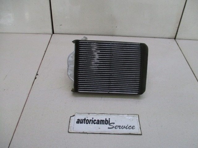 GRELEC RADIATORJA OEM N. 1638300061 ORIGINAL REZERVNI DEL MERCEDES CLASSE ML W163 (1997 - 2006) DIESEL LETNIK 2002