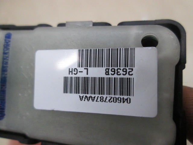 ZADNJE STIKALO OEM N. 04602787AA ORIGINAL REZERVNI DEL JEEP GRAND CHEROKEE WH WK MK3 (05/2005-08/2008) DIESEL LETNIK 2007