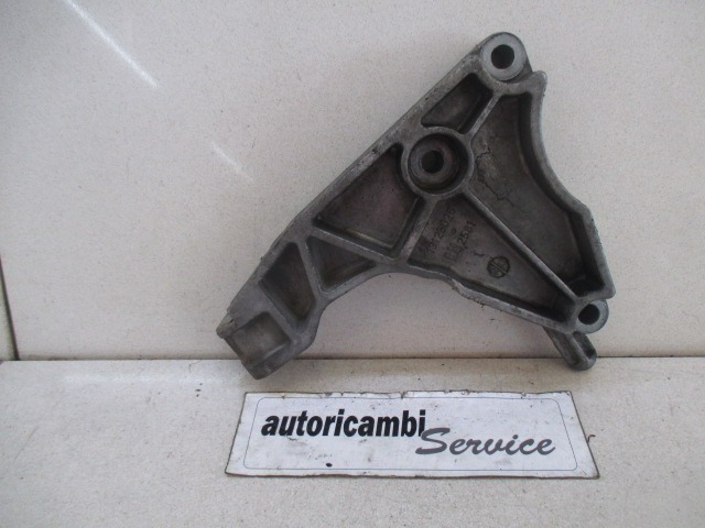 NOSILCI MOTORJA/DRUGO OEM N. 13125625 ORIGINAL REZERVNI DEL OPEL ASTRA H A04 L48,L08,L35,L67 5P/3P/SW (2004 - 2007) DIESEL LETNIK 2005