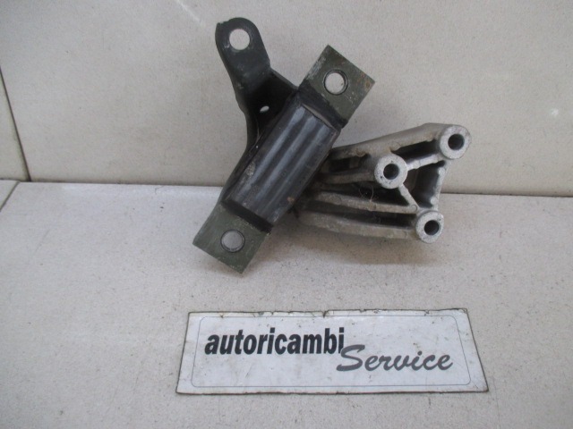 NOSILCI MOTORJA/DRUGO OEM N.  ORIGINAL REZERVNI DEL LANCIA Y YPSILON 843 (2003-2006) BENZINA LETNIK 2005