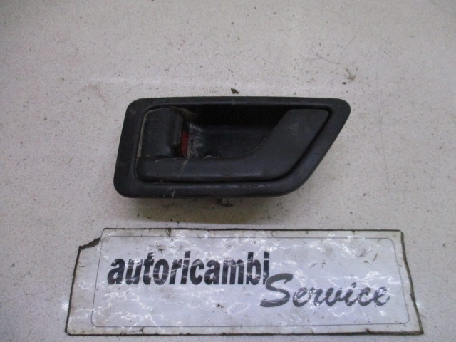 NOTRANJA KLJUKA  OEM N. 826101C000BJ ORIGINAL REZERVNI DEL HYUNDAI GETZ TB (2002 - 02/2006) DIESEL LETNIK 2004