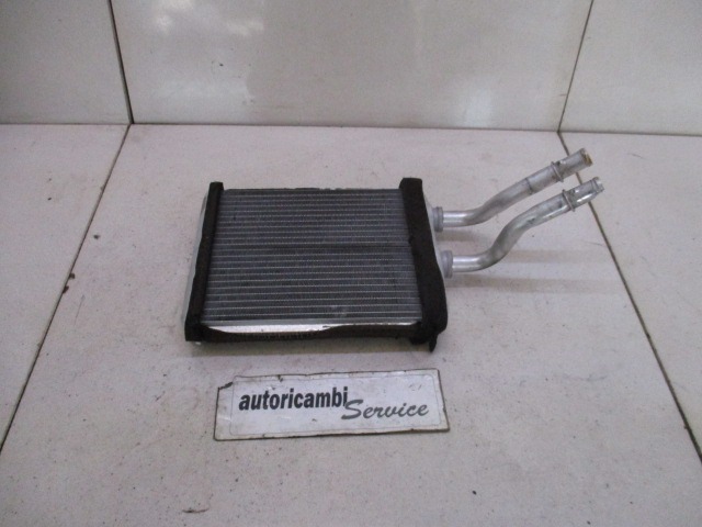 GRELEC RADIATORJA OEM N. 52466960 ORIGINAL REZERVNI DEL ALFA ROMEO 147 937 (2001 - 2005)DIESEL LETNIK 2002