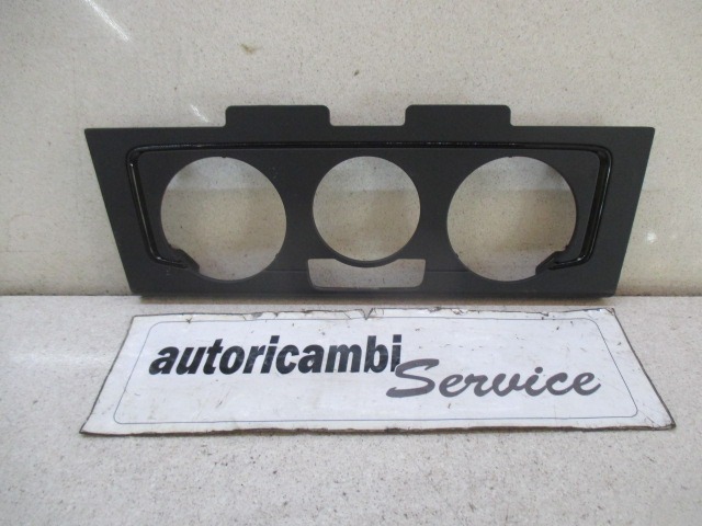 ARMATURNA PLO?CA OEM N. 6C1819075 ORIGINAL REZERVNI DEL VOLKSWAGEN POLO 6R1 6C1 R (02/2014 - 2017) BENZINA LETNIK 2014