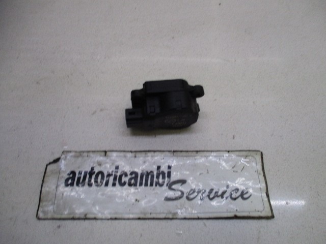 MOTORCEK OGREVANJA OEM N. 52408227 ORIGINAL REZERVNI DEL ALFA ROMEO 159 939 BER/SW (2005 - 2013) DIESEL LETNIK 2008