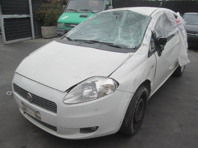 FIAT GRANDE PUNTO 1.3 D 55KW 5M 3P (2009) RICAMBI IN MAGAZZINO 