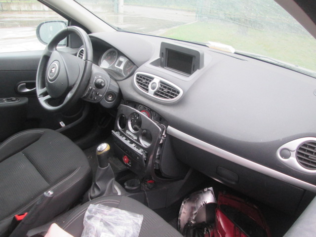 RENAULT CLIO 1.2 G 55KW 5M 5P (2012) RICAMBI IN MAGAZZINO 