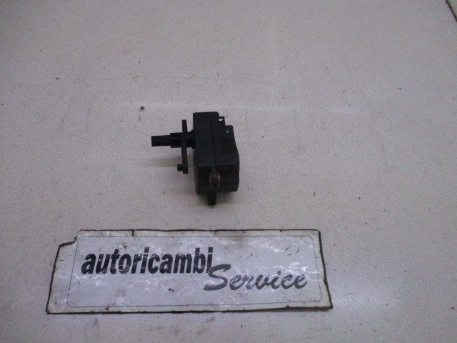 MOTORCEK OGREVANJA OEM N. 74931 ORIGINAL REZERVNI DEL VOLVO S60 384 MK1 (2001 - 2009) BENZINA LETNIK 2001