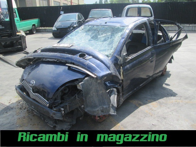 TOYOTA YARIS 1.3 B 63KW 5M 5P (2001) RICAMBI IN MAGAZZINO 