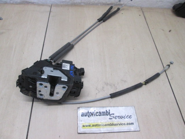 CENTRALNO ZAKLEPANJE ZADNJIH DESNIH VRAT OEM N. 814202K000 ORIGINAL REZERVNI DEL KIA SOUL AM MK1 (2008 - 2013) DIESEL LETNIK 2010