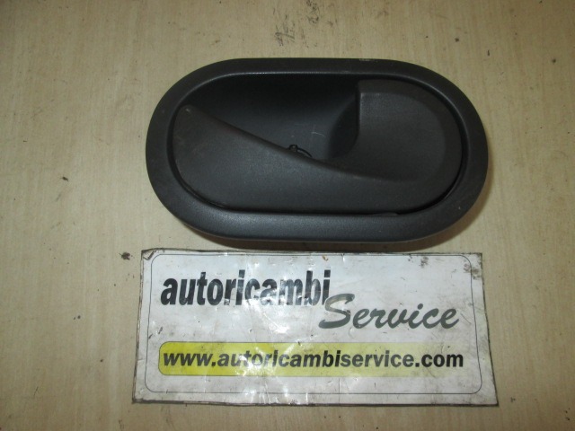 NOTRANJA KLJUKA  OEM N. 8200310580 ORIGINAL REZERVNI DEL RENAULT CLIO BR0//1 CR0/1 KR0/1 MK3 (2005 - 05/2009) DIESEL LETNIK 2006