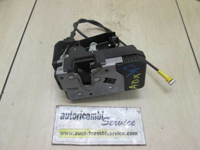 CENTRALNI ZAKLEP SPREDNJIH VRAT  OEM N. 8200042171 ORIGINAL REZERVNI DEL RENAULT TRAFIC JL FL EL MK2 (2001 - 2014) DIESEL LETNIK 2014