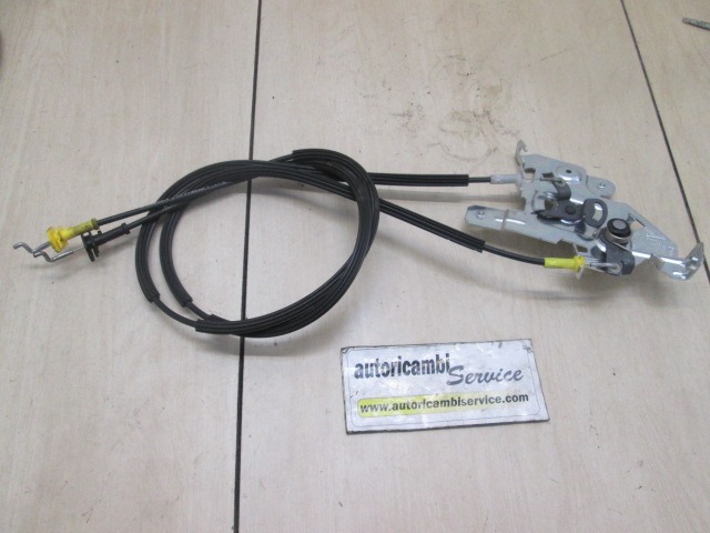 CENTRALNO ZAKLEPANJE ZADNJIH DESNIH VRAT OEM N. 820090415 ORIGINAL REZERVNI DEL RENAULT TRAFIC JL FL EL MK2 (2001 - 2014) DIESEL LETNIK 2014