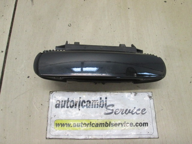 ZUNANJA KLJUKA SPREDNJA DESNA VRATA OEM N. 4B0839885 ORIGINAL REZERVNI DEL AUDI A3 MK2 8P 8PA 8P1 (2003 - 2008)DIESEL LETNIK 2006