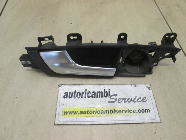 NOTRANJA KLJUKA  OEM N. 8P4837020B ORIGINAL REZERVNI DEL AUDI A3 MK2 8P 8PA 8P1 (2003 - 2008)DIESEL LETNIK 2006