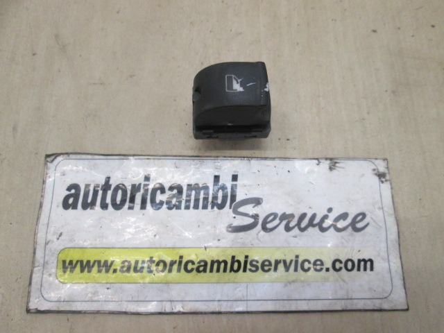 ZADNJE STIKALO OEM N. 4F0959855 ORIGINAL REZERVNI DEL AUDI A3 MK2 8P 8PA 8P1 (2003 - 2008)DIESEL LETNIK 2006