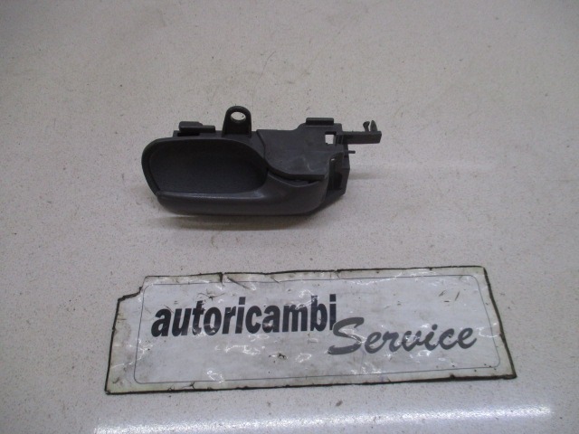 NOTRANJA KLJUKA  OEM N. 692050D060B2 ORIGINAL REZERVNI DEL TOYOTA AYGO B1 (2005 - 2009) BENZINA LETNIK 2008