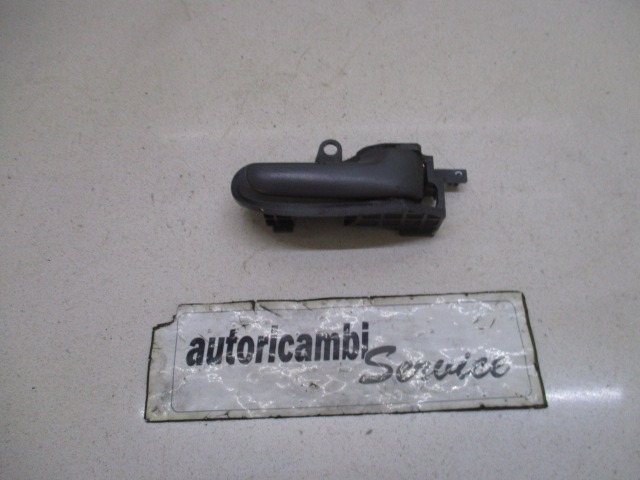 NOTRANJA KLJUKA  OEM N. 692060D060B2 ORIGINAL REZERVNI DEL TOYOTA AYGO B1 (2005 - 2009) BENZINA LETNIK 2008