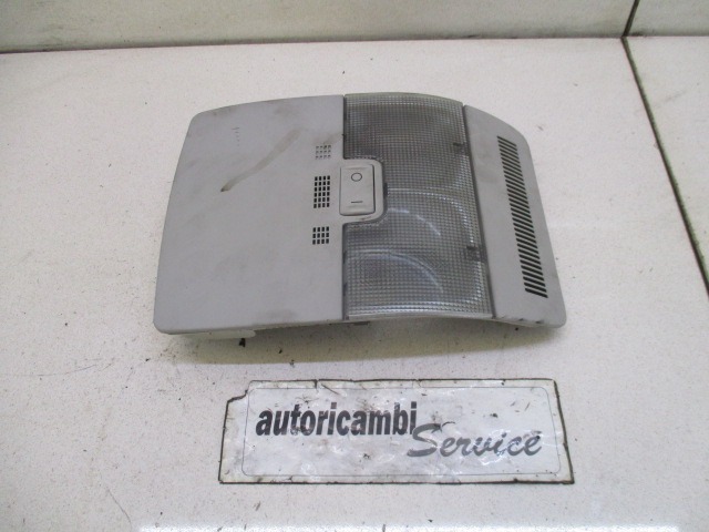 NOTRANJA SVETILA OEM N. 8E0947656 ORIGINAL REZERVNI DEL AUDI A3 MK2 8P 8PA 8P1 (2003 - 2008)DIESEL LETNIK 2004