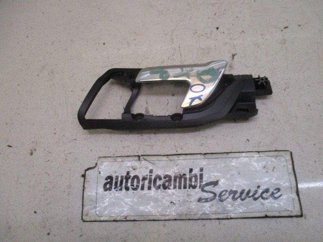 NOTRANJA KLJUKA  OEM N.  ORIGINAL REZERVNI DEL VOLKSWAGEN POLO 9N R (2005 - 10/2009) BENZINA LETNIK 2009