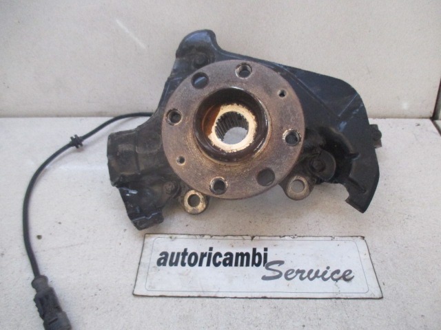 VRTLJIVI LEZAJ DESNO / PESTO KOLESA Z LEZAJEM SPREDAJ OEM N. 51881463 ORIGINAL REZERVNI DEL FIAT GRANDE PUNTO 199 (2005 - 2012) DIESEL LETNIK 2009