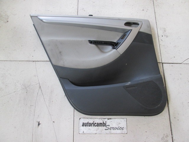 VRATNI PANEL OEM N. PNPSTCTC4GRAPICAMK1MV5P ORIGINAL REZERVNI DEL CITROEN C4 PICASSO/GRAND PICASSO MK1 (2006 - 08/2013) DIESEL LETNIK 2009