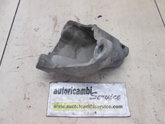 NOSILCI MOTORJA/DRUGO OEM N. 1133200021R ORIGINAL REZERVNI DEL RENAULT MEGANE MK3 BZ0/1 B3 DZ0/1 KZ0/1 BER/SPORTOUR/ESTATE (2009 - 2015) DIESEL LETNIK 2010