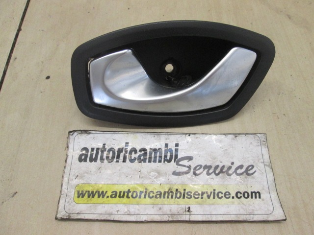 NOTRANJA KLJUKA  OEM N. 826730001R ORIGINAL REZERVNI DEL RENAULT MEGANE MK3 BZ0/1 B3 DZ0/1 KZ0/1 BER/SPORTOUR/ESTATE (2009 - 2015) DIESEL LETNIK 2010