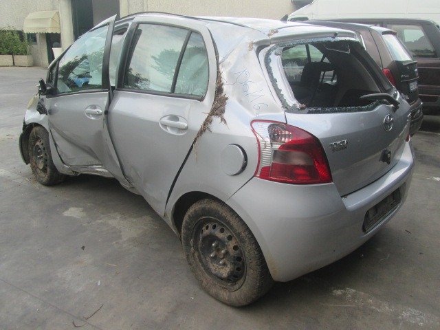 TOYOTA YARIS 1.4 D 66KW AUT 5P (2007) RICAMBI IN MAGAZZINO 