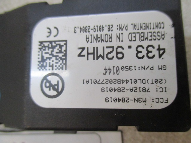 RACUNALNIK AVTOALARMA/BLOKADA MOTORJA OEM N. 13500144 ORIGINAL REZERVNI DEL OPEL ASTRA J P10 5P/3P/SW (2010 - 2015) DIESEL LETNIK 2011