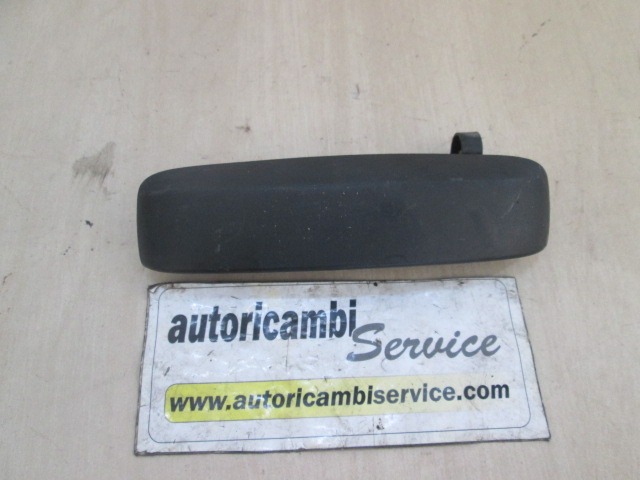 ZUNANJA KLJUKA ZADNJA LEVA VRATA OEM N. 735371237 ORIGINAL REZERVNI DEL FIAT PANDA 169 (2003 - 08/2009) BENZINA LETNIK 2006