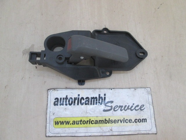 NOTRANJA KLJUKA  OEM N. 71732852 ORIGINAL REZERVNI DEL FIAT PANDA 169 (2003 - 08/2009) BENZINA LETNIK 2006