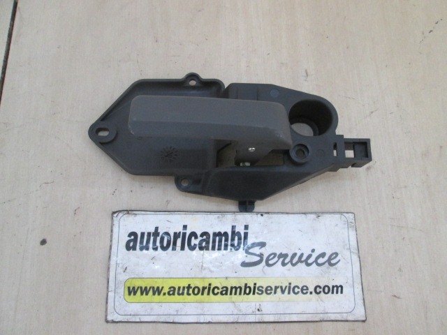 NOTRANJA KLJUKA  OEM N. 71732851 ORIGINAL REZERVNI DEL FIAT PANDA 169 (2003 - 08/2009) BENZINA LETNIK 2006