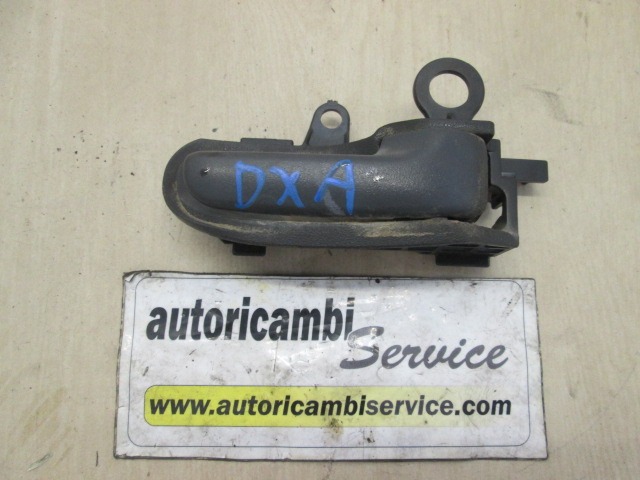 NOTRANJA KLJUKA  OEM N. 6920552010B0 ORIGINAL REZERVNI DEL TOYOTA YARIS P1 MK1 (03/1999 - 03/2003) BENZINA LETNIK 2001