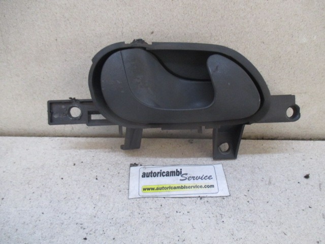 NOTRANJA KLJUKA  OEM N. 1470971077 ORIGINAL REZERVNI DEL FIAT ULYSSE 220 MK1 (1994 - 05/2002) BENZINA LETNIK 1998