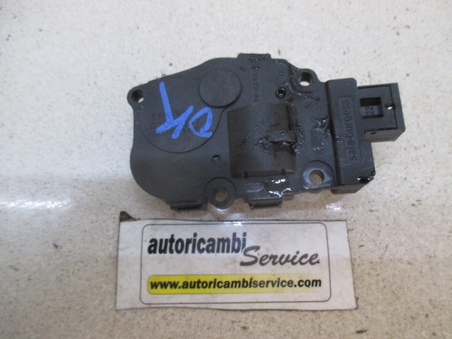 MOTORCEK OGREVANJA OEM N. 7052007 ORIGINAL REZERVNI DEL BMW SERIE 3 BER/SW/COUPE/CABRIO E90/E91/E92/E93 (2005 -2009) DIESEL LETNIK 2007