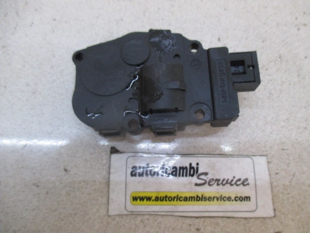 MOTORCEK OGREVANJA OEM N. 7052007 ORIGINAL REZERVNI DEL BMW SERIE 3 BER/SW/COUPE/CABRIO E90/E91/E92/E93 (2005 -2009) DIESEL LETNIK 2007