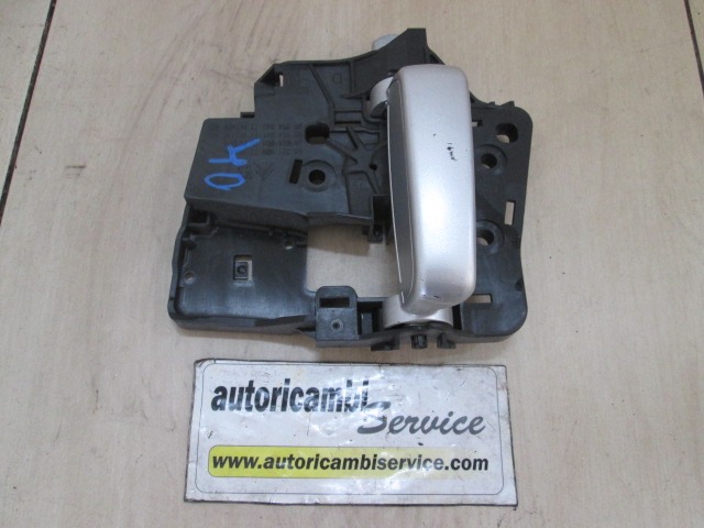 NOTRANJA KLJUKA  OEM N. 9682100777 ORIGINAL REZERVNI DEL CITROEN BERLINGO MK2 (2008 -2018) DIESEL LETNIK 2012