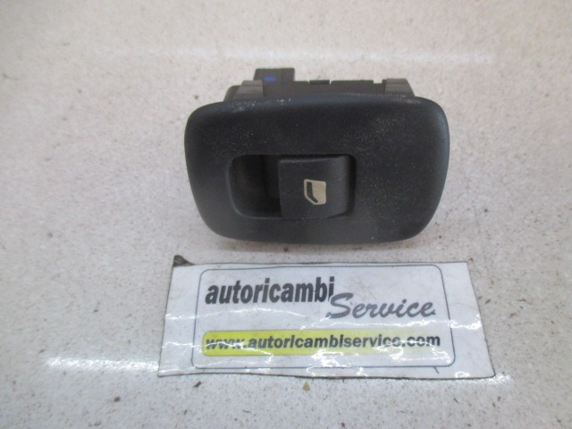 ZADNJE STIKALO OEM N. 96637535XT ORIGINAL REZERVNI DEL CITROEN C3 MK2 SC (2009 - 2016) BENZINA/GPL LETNIK 2010