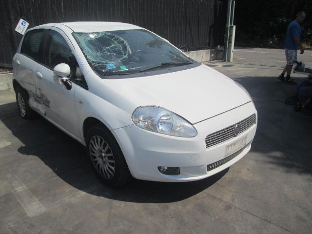 FIAT GRANDE PUNTO 1.4 M 57KW 5M 5P (2008) RICAMBI IN MAGAZZINO 