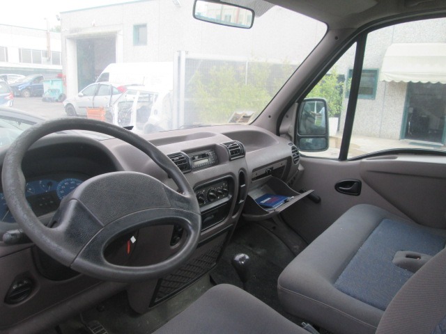 RENAULT MASTER 2.2 D 5M 66KW (2002) RICAMBI IN MAGAZZINO 