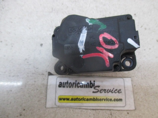 MOTORCEK OGREVANJA OEM N. 4N5H-195616 ORIGINAL REZERVNI DEL VOLVO V50 545 (2004 - 05/2007) DIESEL LETNIK 2004