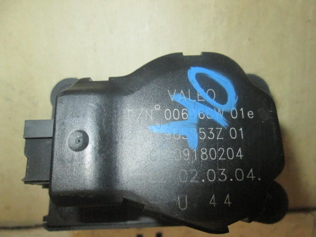 MOTORCEK OGREVANJA OEM N. 9180204 ORIGINAL REZERVNI DEL OPEL VECTRA C Z02 BER/SW (2002 - 2006) DIESEL LETNIK 2004