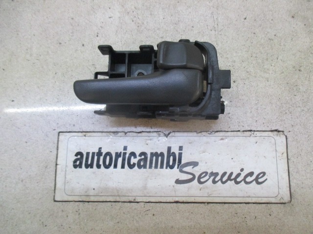 NOTRANJA KLJUKA  OEM N. 806708H602 ORIGINAL REZERVNI DEL NISSAN X-TRAIL T30 (2001 - 08/2007) DIESEL LETNIK 2004