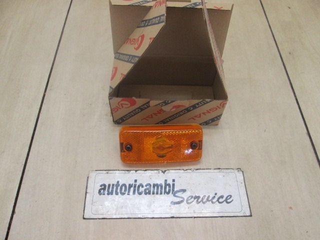 SPREDNJI INDIKATOR OEM N. 54205000 ORIGINAL REZERVNI DEL IVECO EUROSTAR (1993 - 2002)DIESEL LETNIK 1993